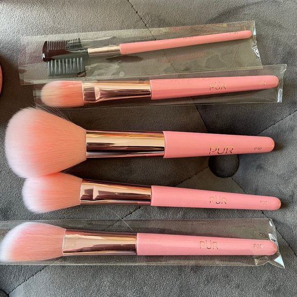 Pur Cosmetics Travel Brush Set with Cup Holder - Picture 4 of 6